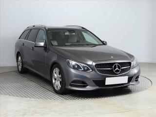 Mercedes-Benz E 200 BlueTEC, Automat, K��e