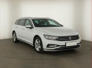 Volkswagen Passat Elegance 2.0 TDI, DPH