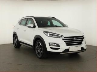 Hyundai Tucson 2.0 CRDi, NOV V R,4X4