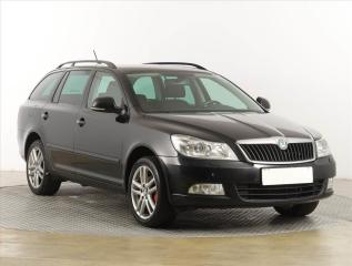 koda Octavia Elegance 2.0 TDI, Navi, Xenony