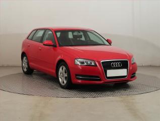Audi A3 Attraction 1.2 TFSI, Automat