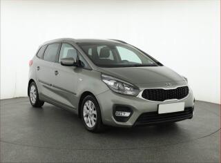 Kia Carens 1.7 CRDi, 7�m�st, Serv.kniha
