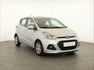 Hyundai i10 1.0, �R,1.maj, Serv.kniha