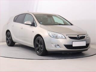 Opel Astra 1.6 T, Automat, Tempomat