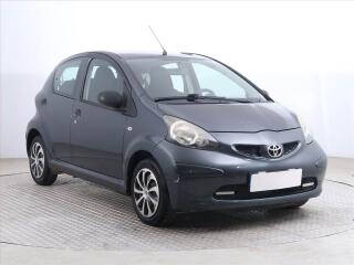 Toyota Aygo 1.0 VVT-i, nov� STK