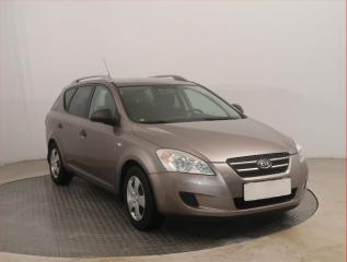 Kia Ceed 1.4 CVVT, R,2.maj, nov STK