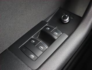 Ford Mondeo (2018) 2.0 TDCI, ČR,1.maj, Navi - náhled 16