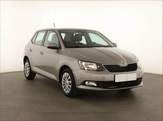 �koda Fabia 1.0, Serv.kniha, Park.�senzory