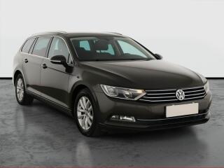 Volkswagen Passat 1.6 TDI, K��e, Navi, Tempomat