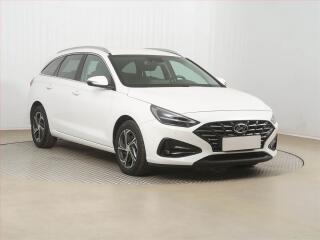 Hyundai i30 Comfort 1.6 CRDi, Automat