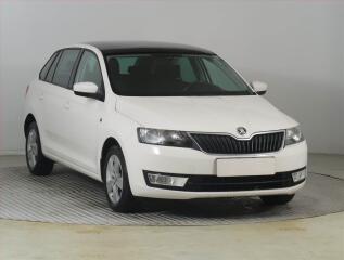 �koda Rapid Spaceback 1.2 TSI, Xenony