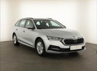 �koda Octavia Ambition 2.0 TDI, �R,1.maj