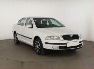 �koda Octavia 1.6, po STK, jezd� v�born�
