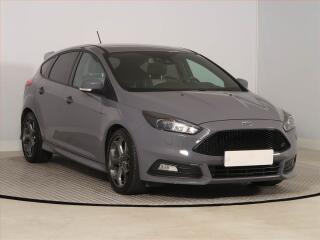 Ford Focus 2.0 EcoBoost ST, K��e