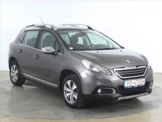 Peugeot 2008 1.6 VTi, Navi, Xenony
