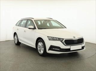 �koda Octavia Ambition Plus 2.0 TDI, �R