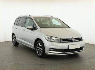 Volkswagen Touran Active 2.0 TDI, Automat