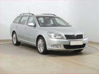 koda Octavia Laurin&Klement 2.0 TDI, Xenony