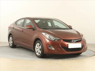 Hyundai Elantra 1.6, Serv.kniha