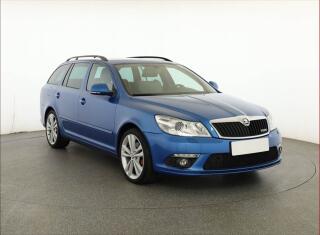 �koda Octavia RS 2.0 TSI, Navi, Xenony