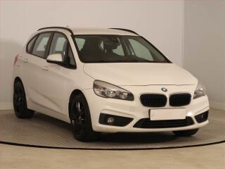 BMW 218i Active Tourer, Tempomat