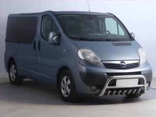 Opel Vivaro Tour 2.5 CDTI, Bus, 8M�st