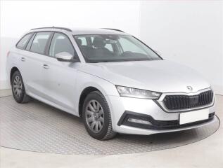 �koda Octavia Ambition 2.0 TDI, �R,1.maj