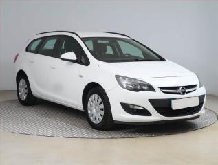 Opel Astra 1.6 CDTI, R,2.maj, Serv.kniha