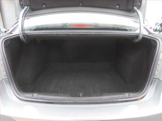 Volkswagen Passat (2013) 2.0 TDI, Tempomat - náhled 12