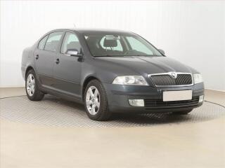 �koda Octavia 2.0 TDI, po STK, obl�ben� v�z