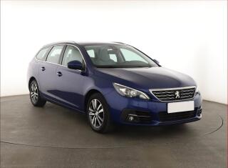 Peugeot 308 Allure 1.5 BlueHDi, Serv.kniha