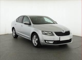�koda Octavia 1.4 TSI, Serv.kniha, Tempomat
