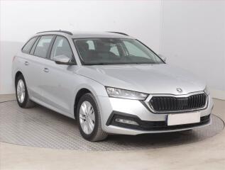 �koda Octavia Ambition 2.0 TDI, �R,1.maj