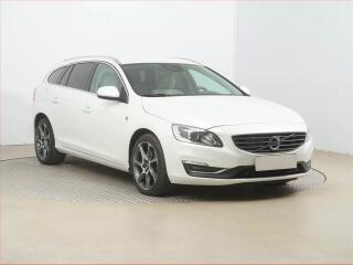 Volvo V60 D4 2.0, Automat, Serv.kniha