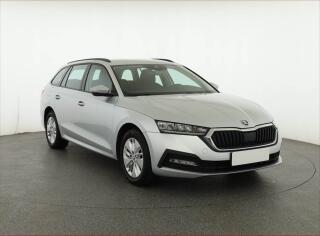 �koda Octavia Ambition 2.0 TDI, �R,1.maj