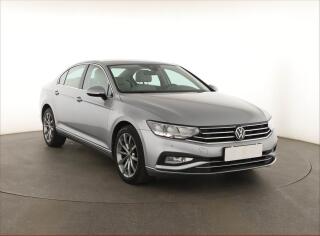 Volkswagen Passat Elegance 2.0 TDI