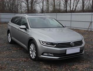 Volkswagen Passat Highline 2.0 TDI, Automat