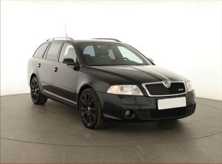 koda Octavia RS 2.0 TDI, Xenony, Tempomat