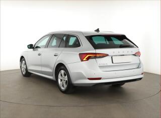 Škoda Rapid (2013) Ambition 1.2 TSI, Serv.kniha - náhled 4