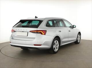 Škoda Rapid (2013) Ambition 1.2 TSI, Serv.kniha - náhled 5