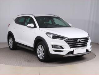 Hyundai Tucson Adventure 1.6 CRDi, Automat