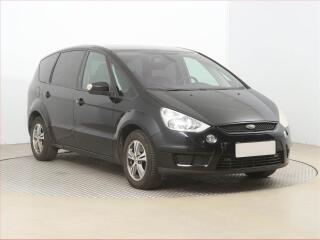 Ford S-MAX 1.8 TDCi, po STK, rezervace