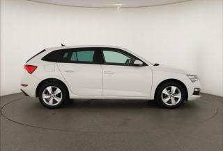 Škoda Scala (2021) Ambition 1.0 TSI, Tempomat - náhled 6
