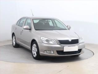 koda Octavia Elegance 1.4 TSI, Tempomat