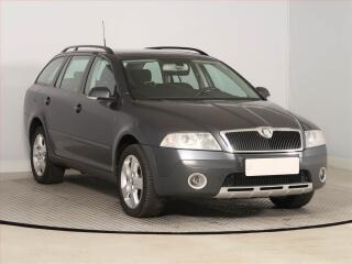 �koda Octavia Scout 2.0 TDI, 4X4, �R,1.maj