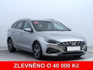 Hyundai i30 1.5 T-GDI MHEV, �R,1.maj