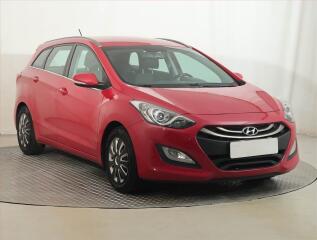 Hyundai i30 1.6 MPI, Serv.kniha, Tempomat