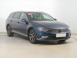 Volkswagen Passat 2.0 TDI, �R, DPH