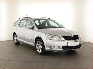 koda Octavia Ambiente 1.6 TDI, Automat