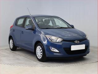 Hyundai i20 Plus 1.2, Serv.kniha